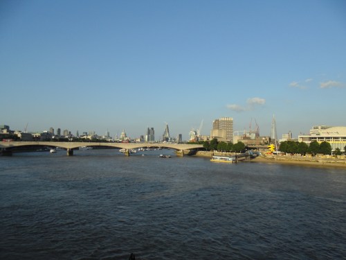 looking up the Thames from the middle of a bridge