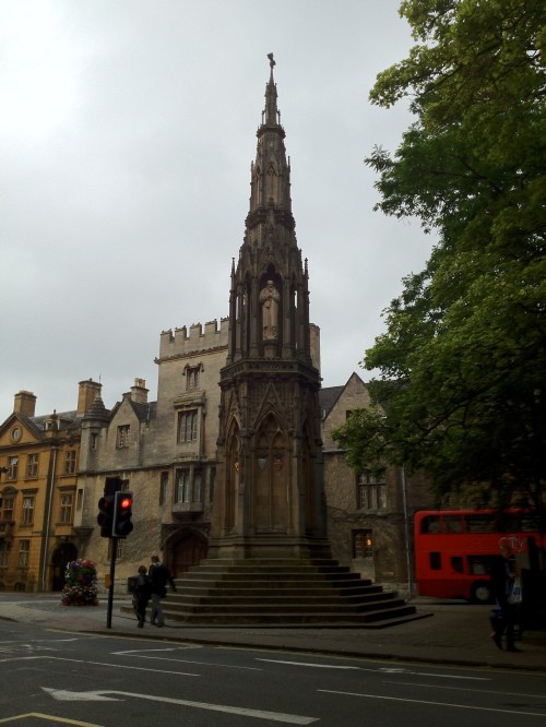 Martyrs' monument in Oxford.
