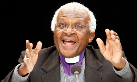 Desmond-Tutu-001
