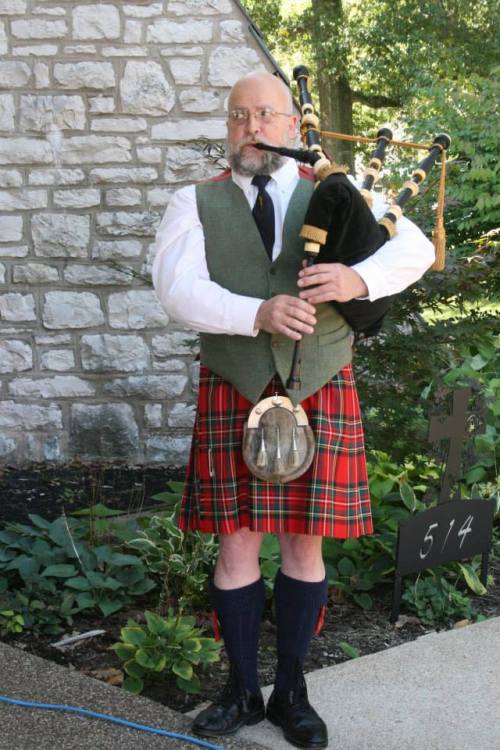 10401952_728630060524946_4021949640954195475_n