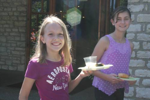 10635935_728630390524913_6426554090399601644_n (1)