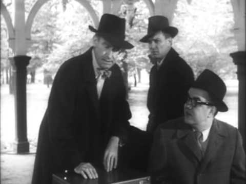 Planning the heist in Tower Grove Park