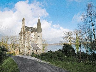 tower house near Auchencairn (via pinterest)
