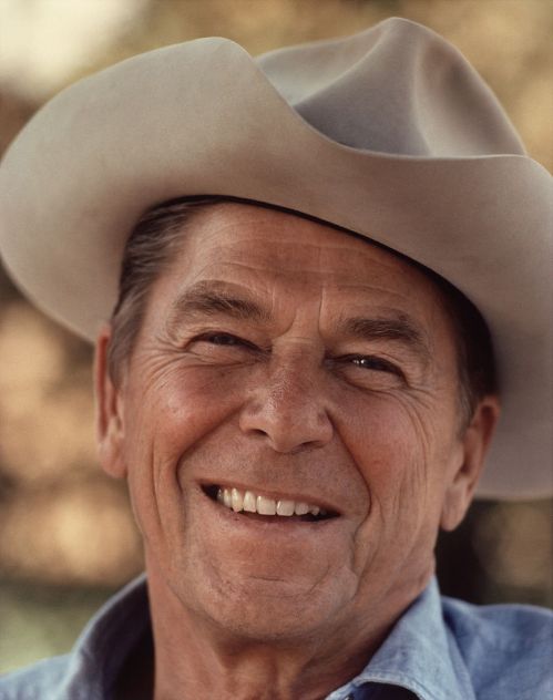 809px-Ronald_Reagan_with_cowboy_hat_12-0071M_edit