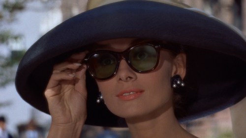 audrey-hepburn-breakfast-tiffanys-sunglasses-hat.jpg