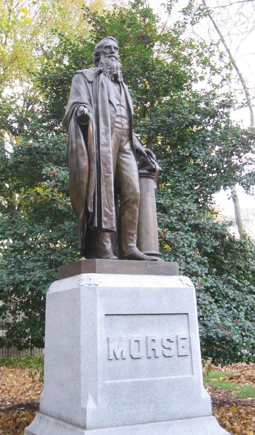 1024px-Morse_statue_72_jeh.JPG